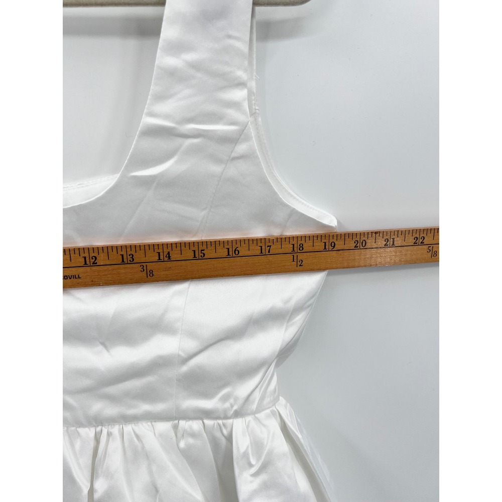 Lulus White Satin Bubble Hem Mini Dress Sleeveless Scoop Neck XL New - Picture 8 of 9